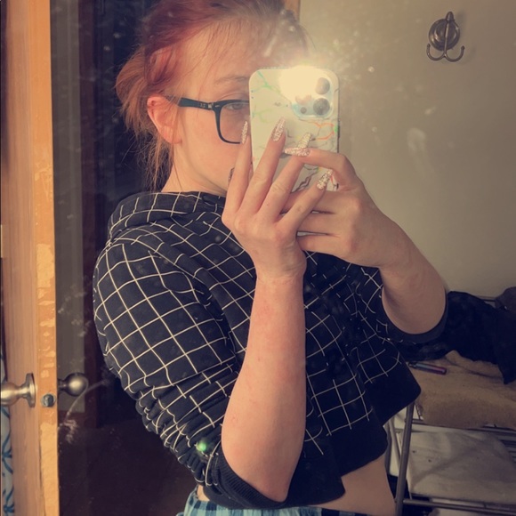 Meet your Posher, Paige - Picture 1 of 1